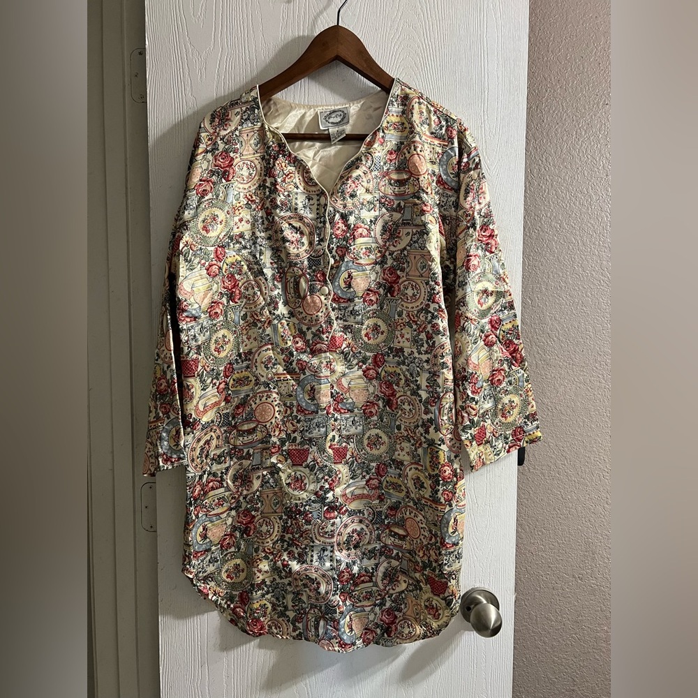 Vintage Sleep Club Tea Cup Print  Satin Nightgown Romantic Vintage Women Sz S
